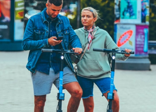TIPS FOR RIDING AN E-SCOOTER INA NEW CITY TIPS FOR RIDING AN E-SCOOTER INA NEW CITY